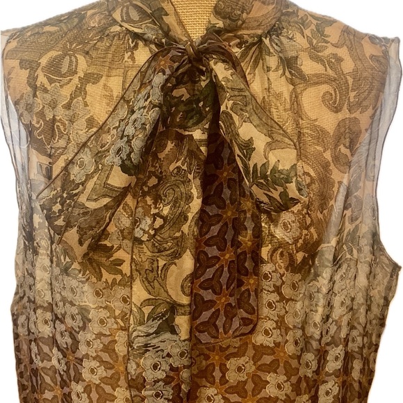 ALBERTA FERRETTI fabulous 100% Silk top with unique design, size 8 - Picture 15 of 16